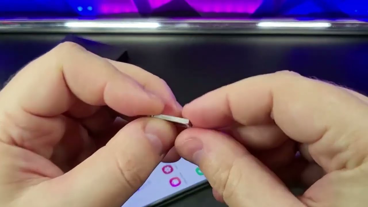 ■ Inserir o chip SIM na gaveta do Samsung Galaxy de forma simples e prática