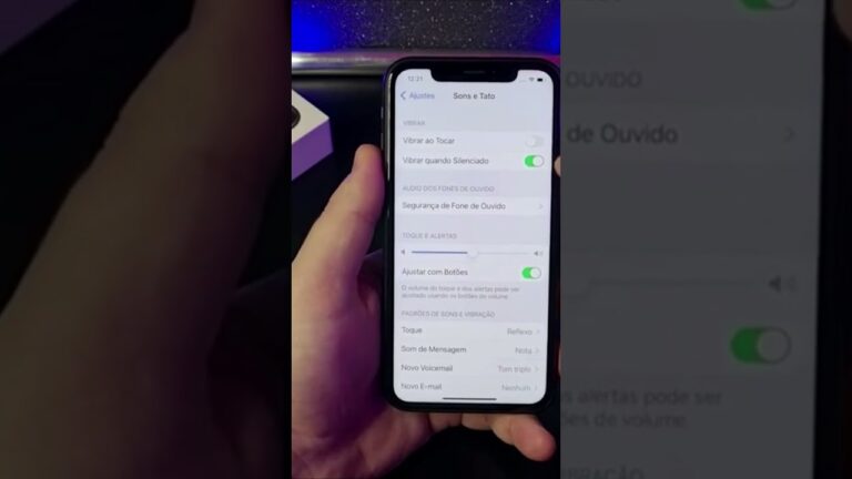 AJUSTE AS VIBRAÇÕES DO SEU IPHONE COMO PREFERIR #Shorts AJUSTE AS VIBRAÇÕES DO SEU IPHONE COMO PREFERIR #Shorts