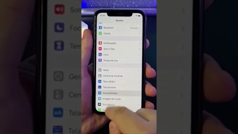 ► Melhore a visibilidade da tela do iPhone com este ajuste de contraste #Shorts