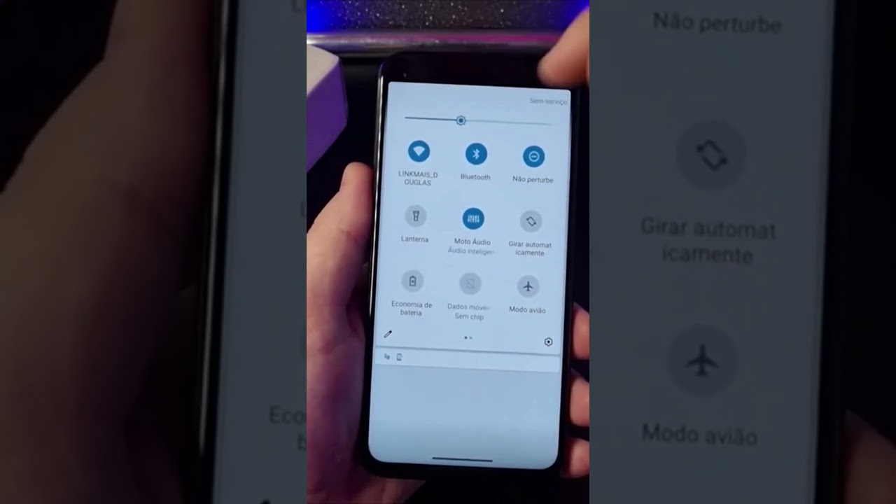 COMO LIGAR OU DESLIGAR O BRILHO AUTOMÁTICO NO MOTOROLA #Shorts